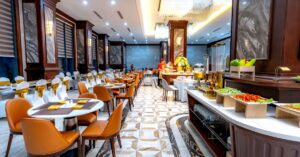 découvrez notre restaurant, un lieu convivial où la cuisine savoureuse et authentique vous promet un moment de plaisir et de détente.